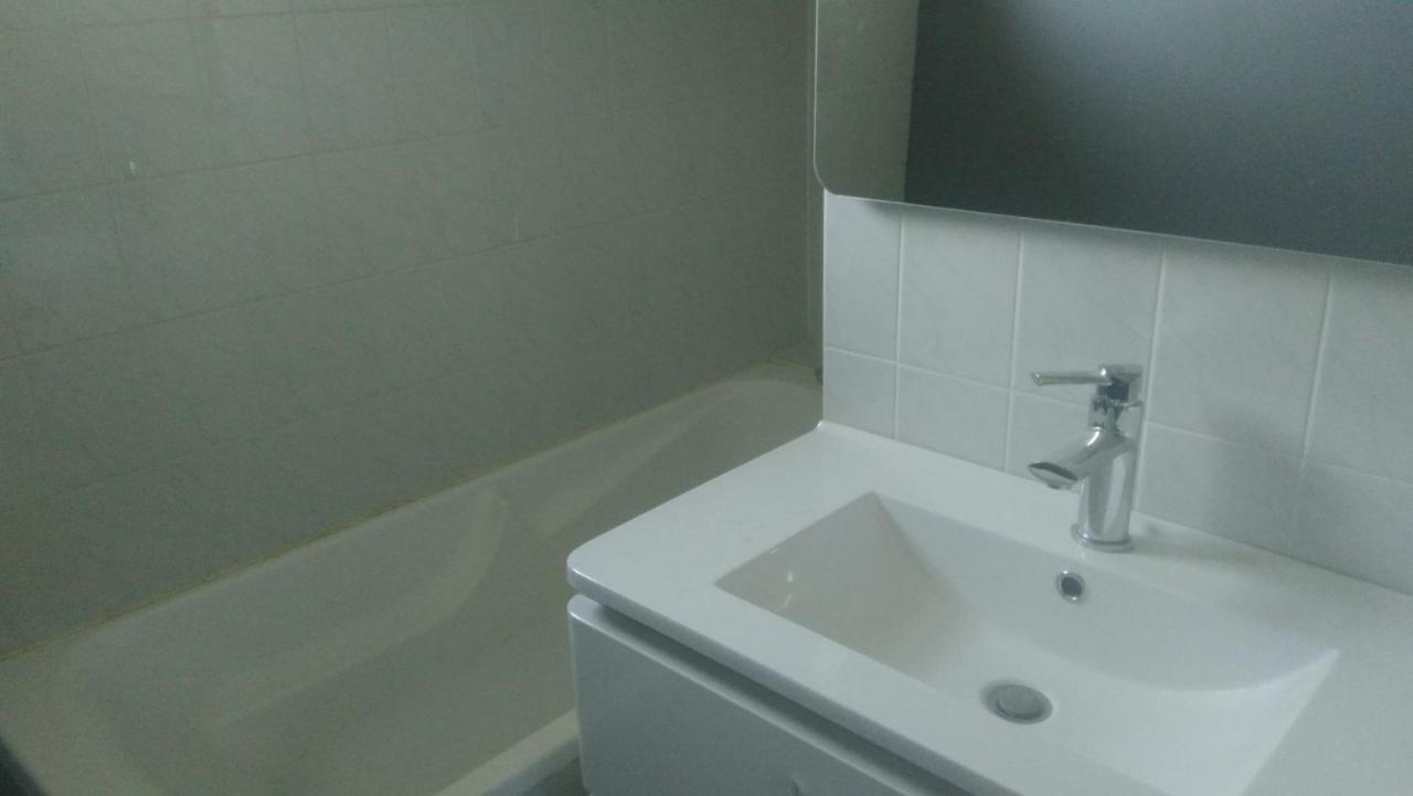 Lou Chastel, Demeure Perigourdine Climatisee Avec Piscine Privee Et Chauffee La Bachellerie Luaran gambar